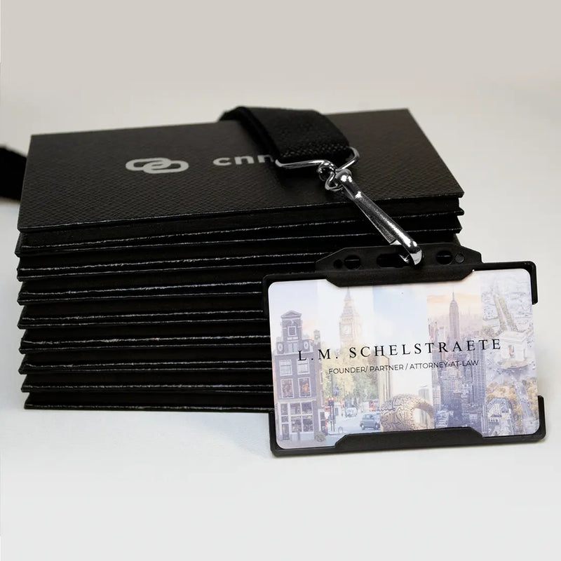 Cnnect NFC visitekaart met zakelijk ontwerp